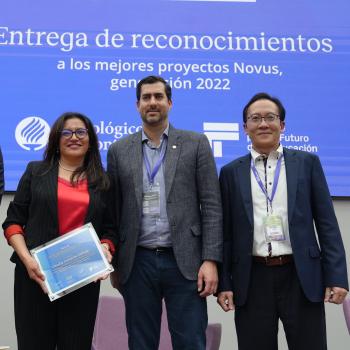 Claudia Camacho at the awards ceremony